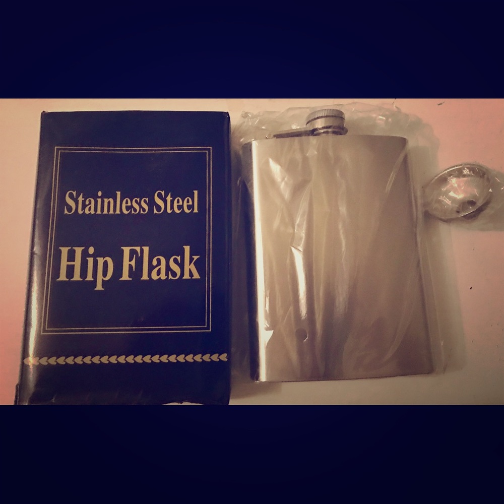 STAINLESS STEEL HIP FLASK 8 Oz